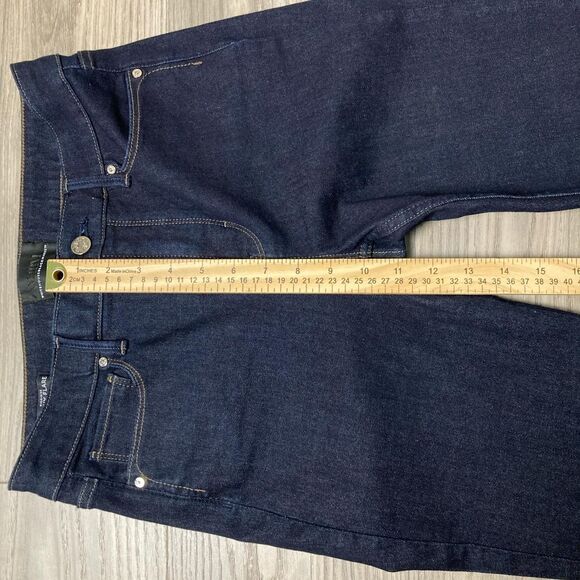 White House Black Markey High Rise Skinny Flare Jeans Dark Wash Size 4 - Picture 3 of 7